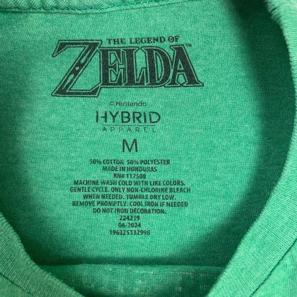The Legend of Zelda T-Shirt Mens Medium Green Link Graphic Hybrid Apparel - Picture 4 of 6
